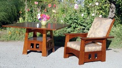 Shown with matching custom Morris chair, model #3088.